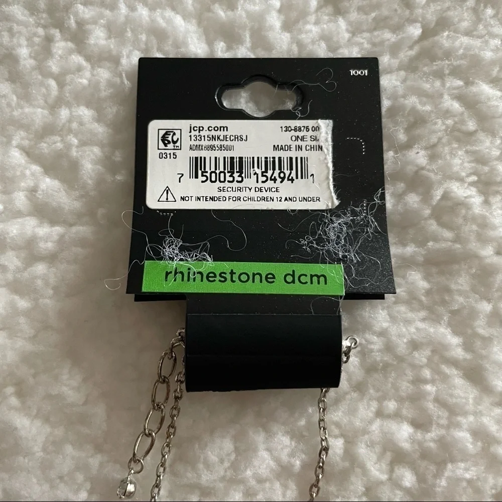 ✅host Pick✅ Vieste Crystal Collection Necklace, New in Box with Tag